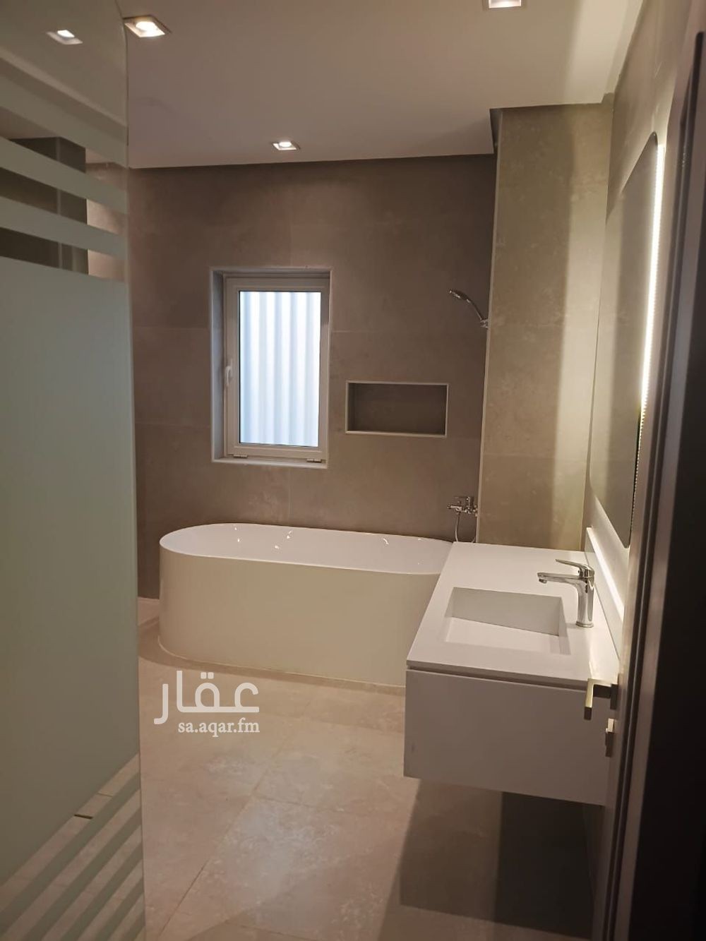 4 bedroom villa in An Nawras, Eastern Province 18
