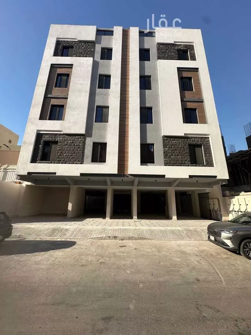 4 bedroom apartment in Al Salamah 6