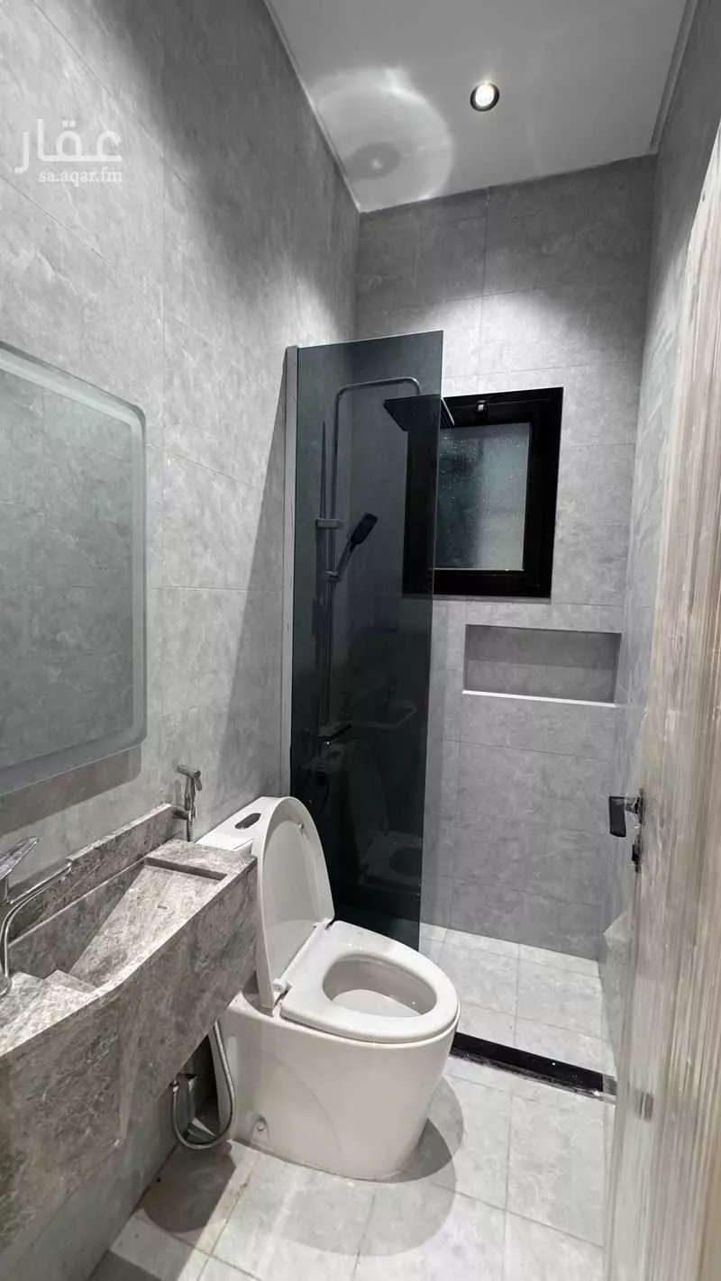 4 bedroom apartment in Al Safa 16