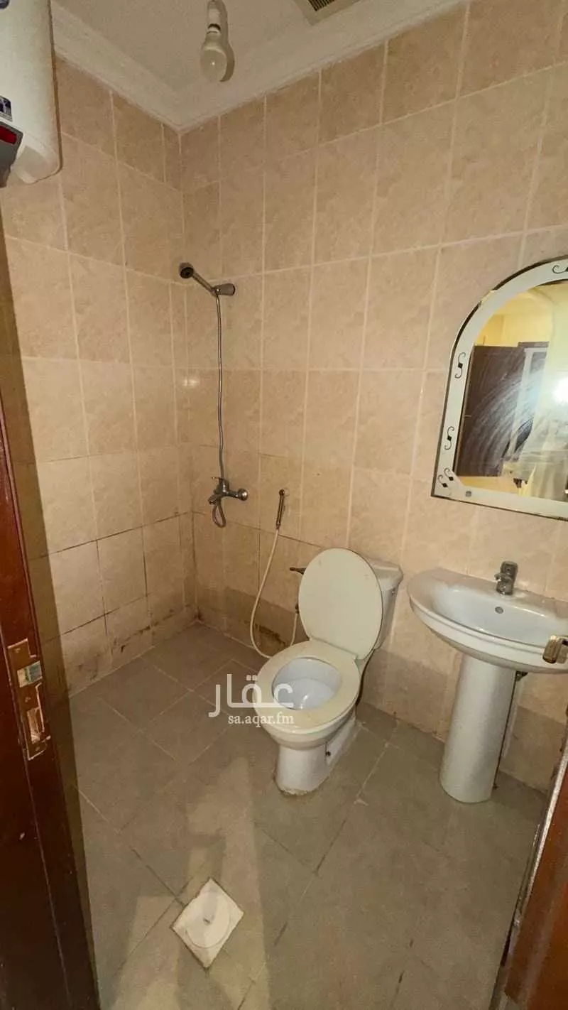 4 bedroom apartment in Al Rabwa 10