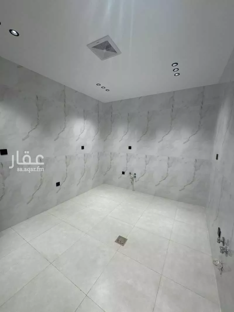 4 bedroom apartment in Al Nuzhah 15