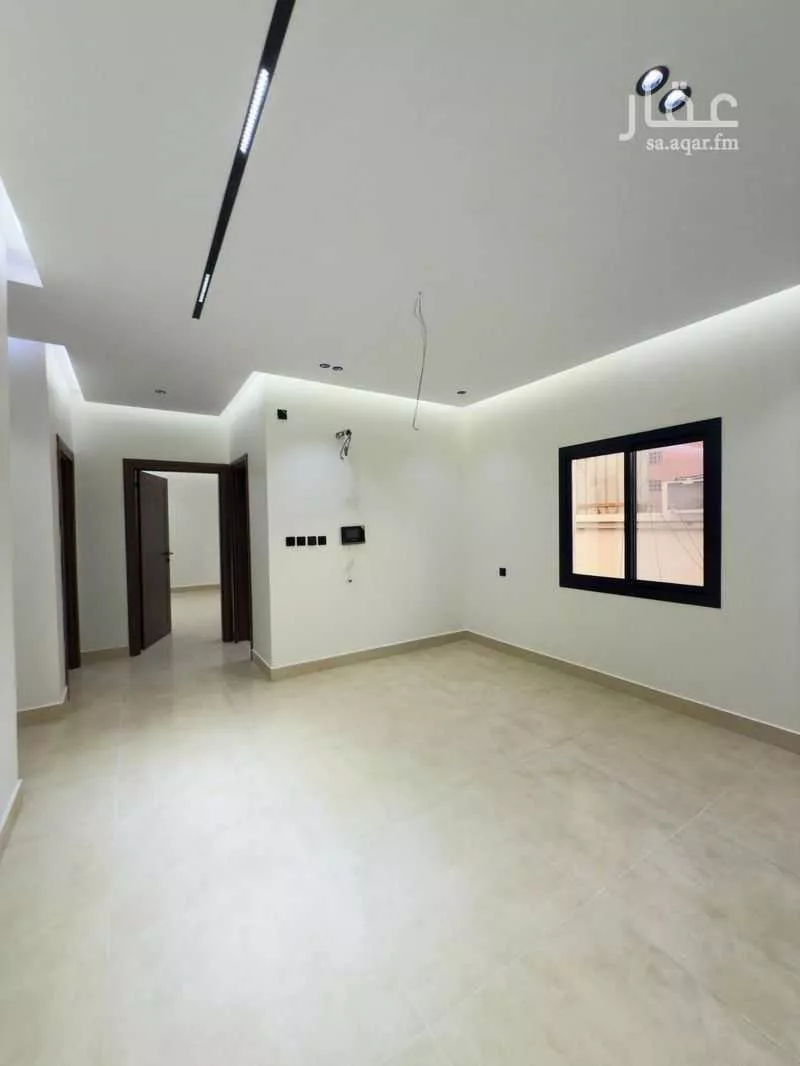 4 bedroom apartment in Al Rawdah 3