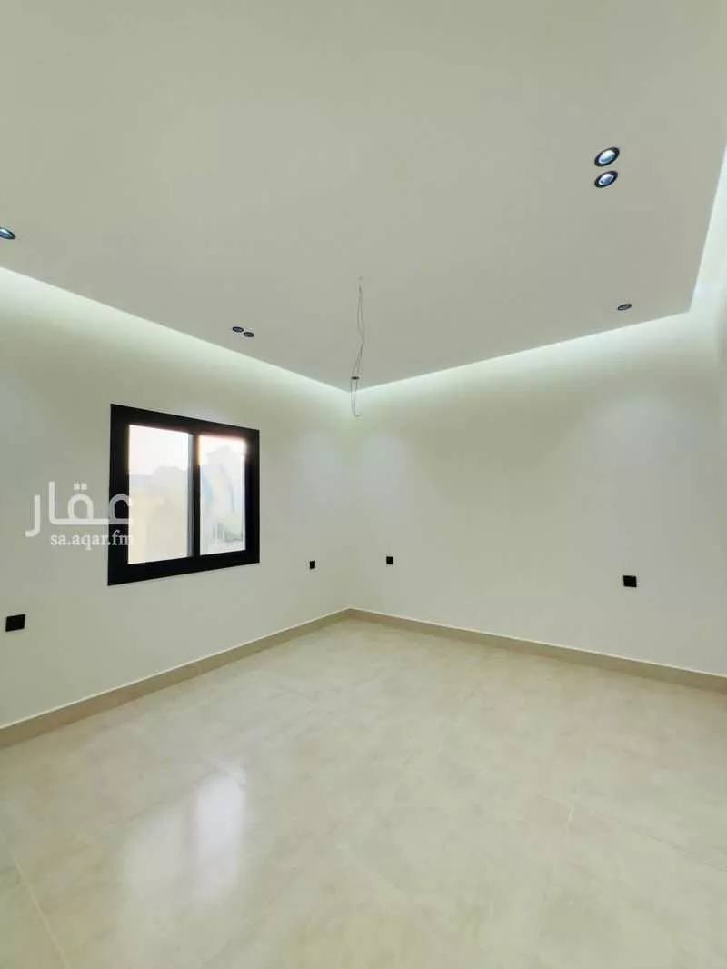 4 bedroom apartment in Al Rawdah 8