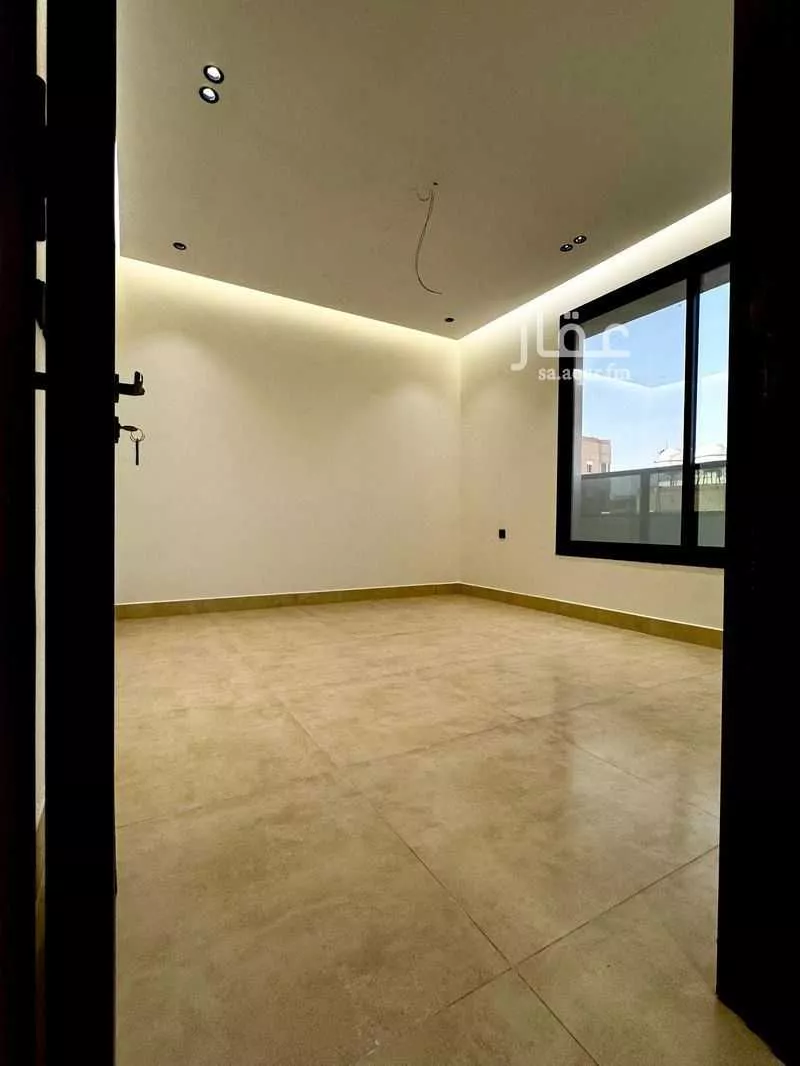 4 bedroom apartment in Al Rawdah 8