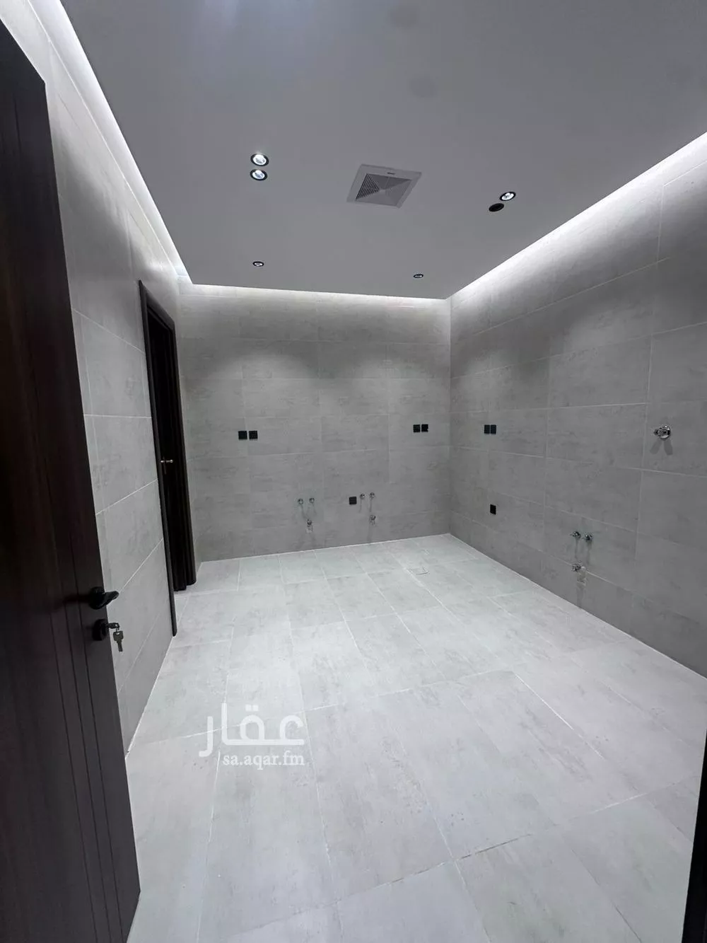 4 bedroom apartment in Al Naeem 13