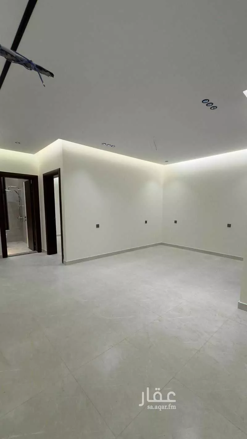 4 bedroom apartment in Al Rawdah 6