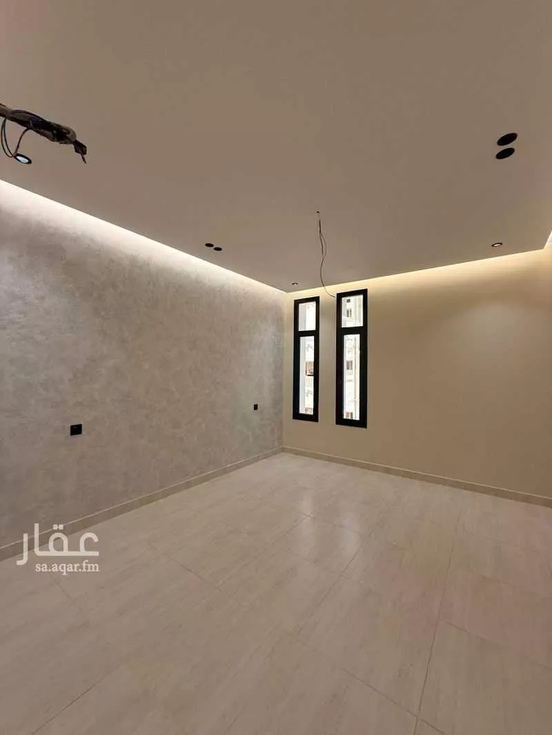 4 bedroom apartment in Al Rawdah 5