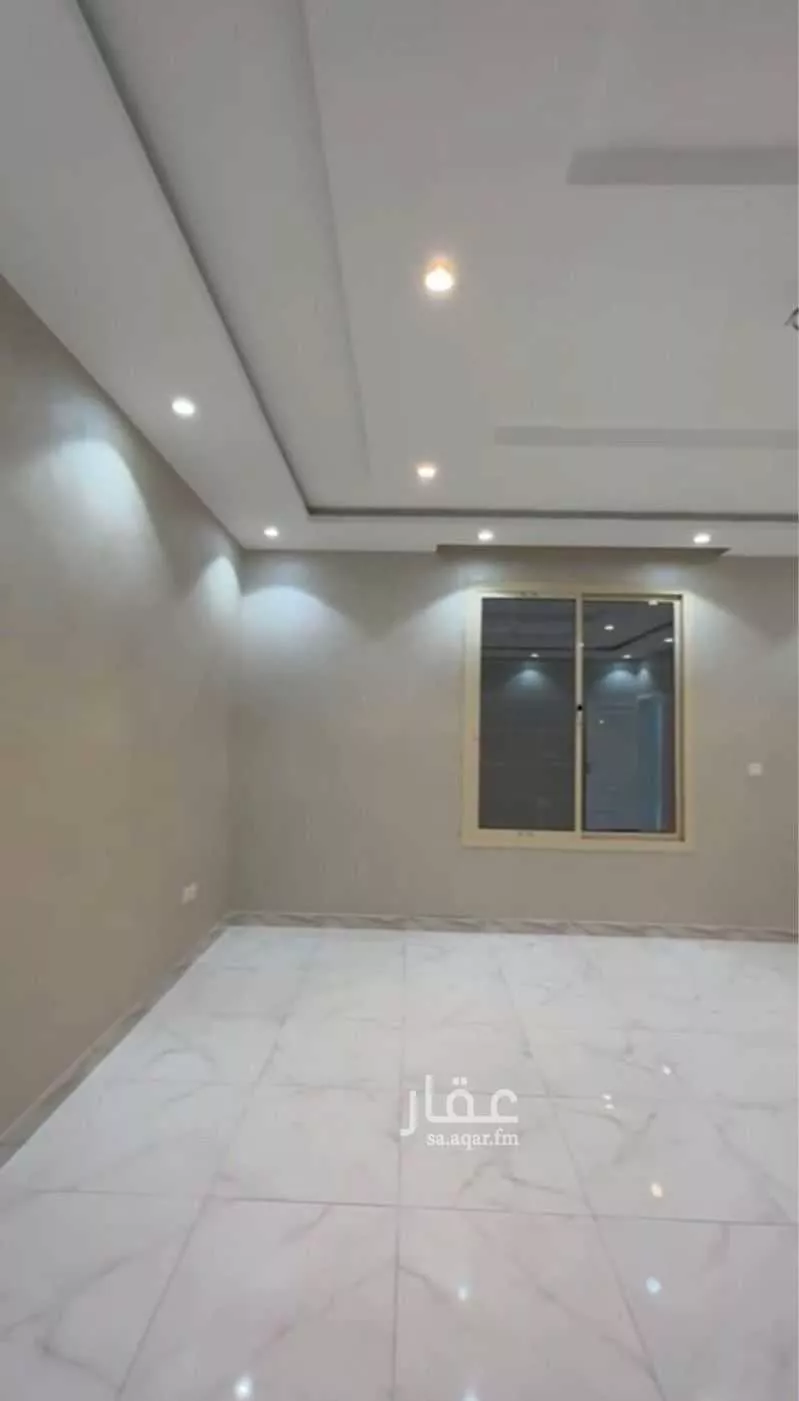 6 bedroom apartment in Al Wurud 4