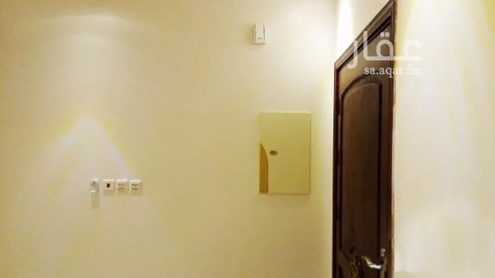 3 bedroom apartment in Al Nuzhah 2