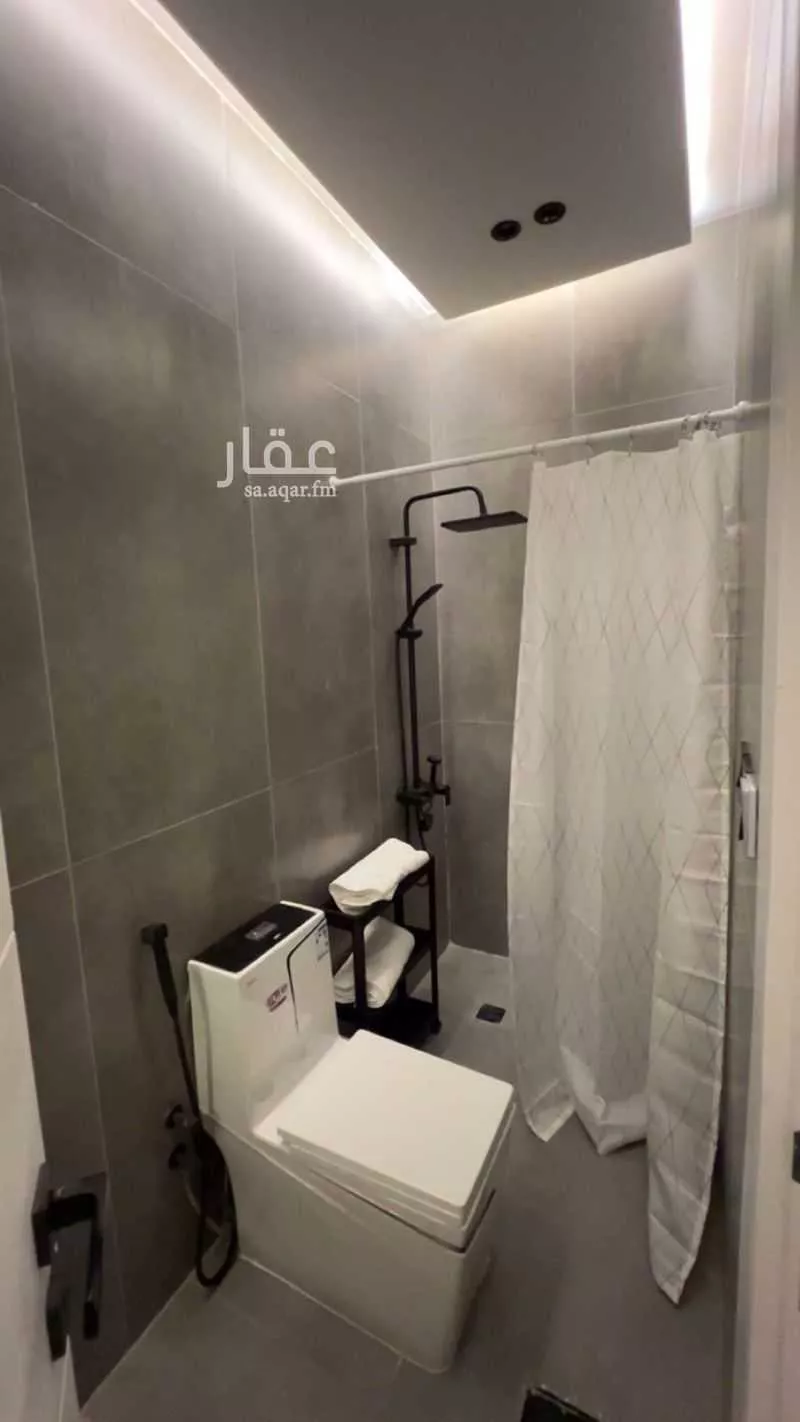 4 bedroom apartment in Al Salamah 13