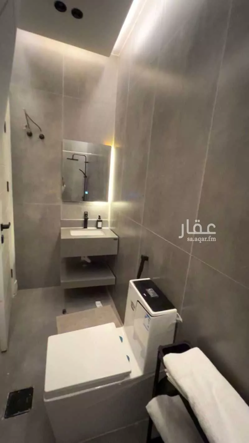 4 bedroom apartment in Al Salamah 10
