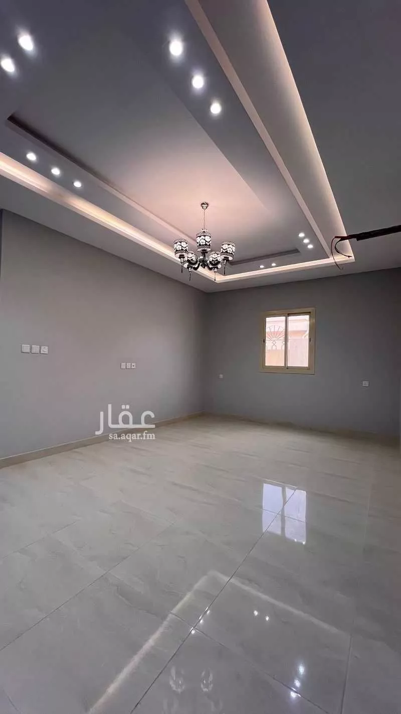 6 bedroom apartment in Al Safa 7