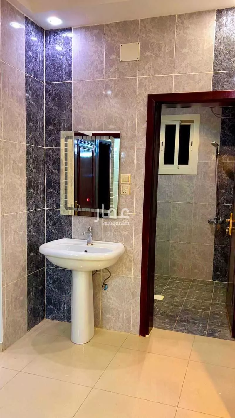 4 bedroom apartment in Nakhab, Taif 11