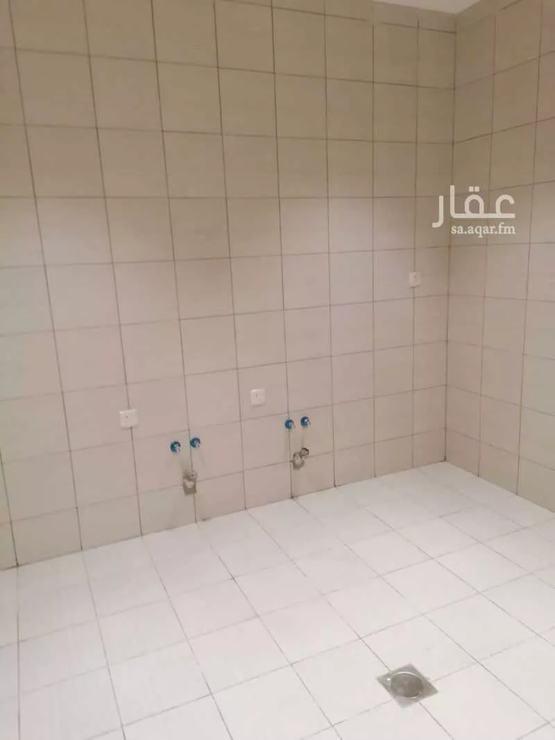 5 bedroom apartment in Al Wahah 3