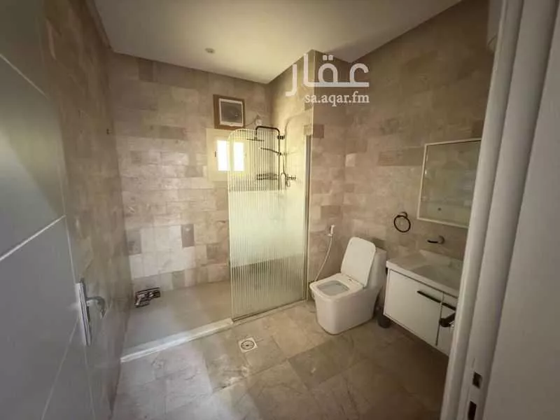 6 bedroom apartment in Al Zahra 5
