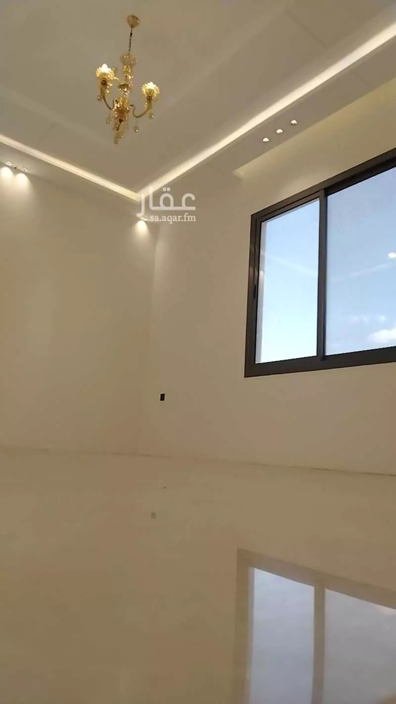 شقة 4 غرف في الريان 4