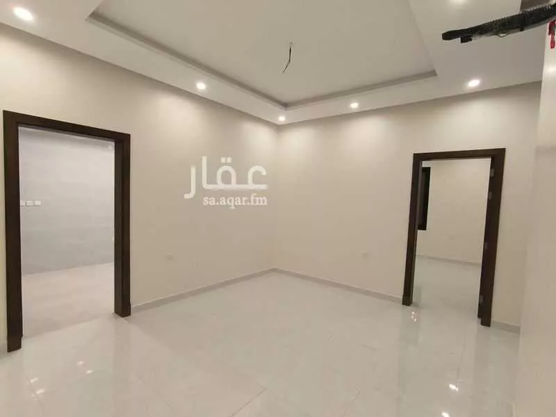 4 bedroom apartment in Al Aziziyah 7