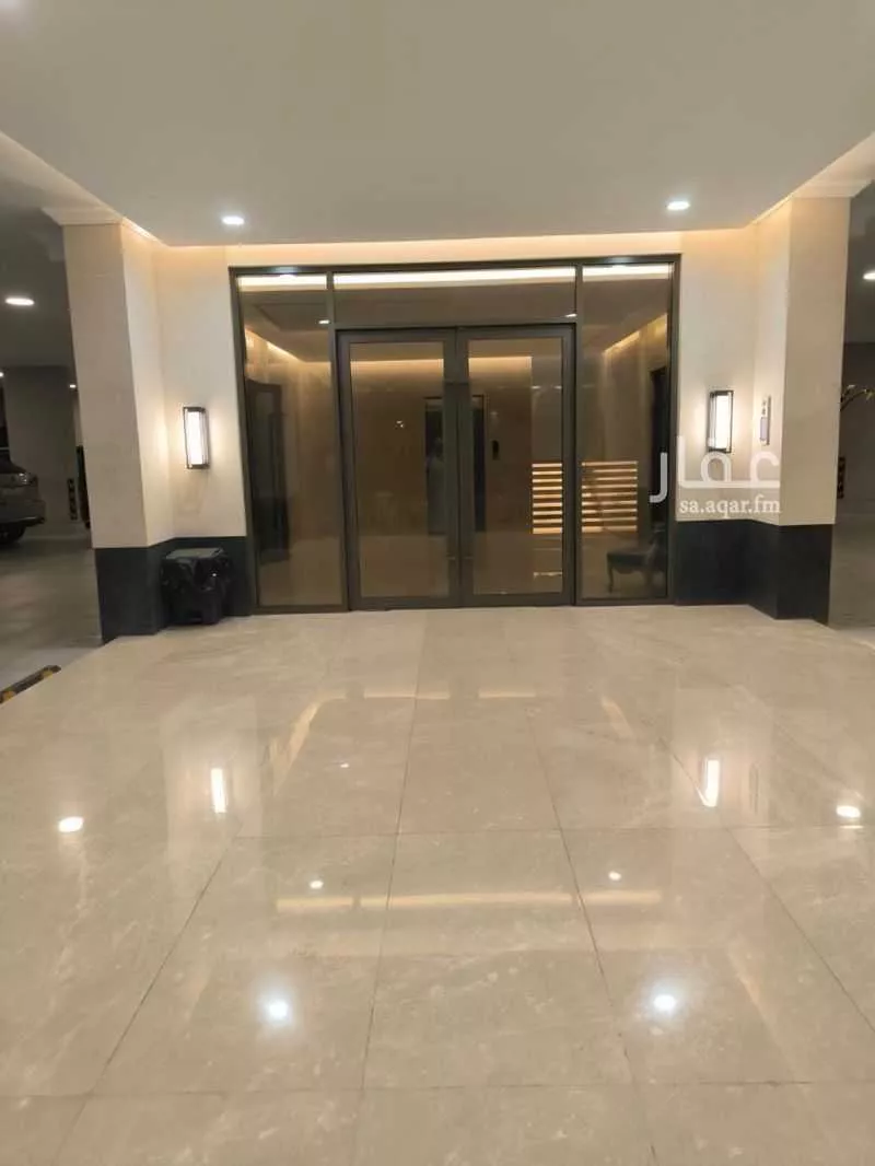 4 bedroom apartment in Al Aziziyah 8