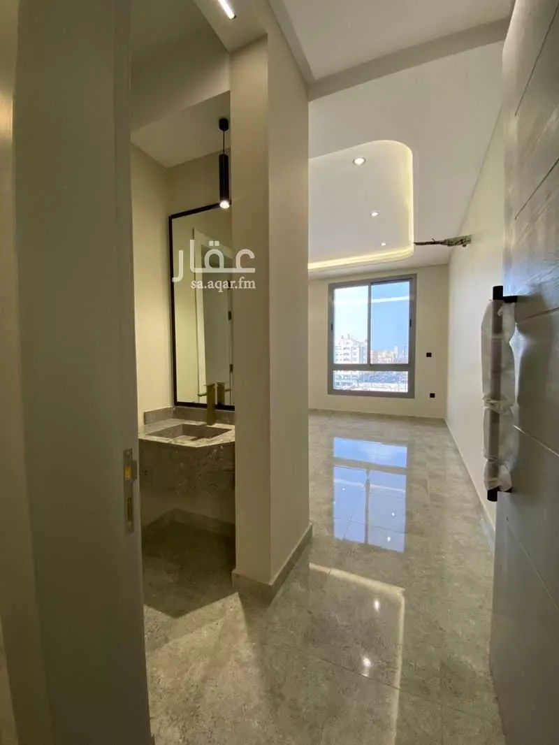 5 bedroom apartment in Al Rabwa, Jeddah 9