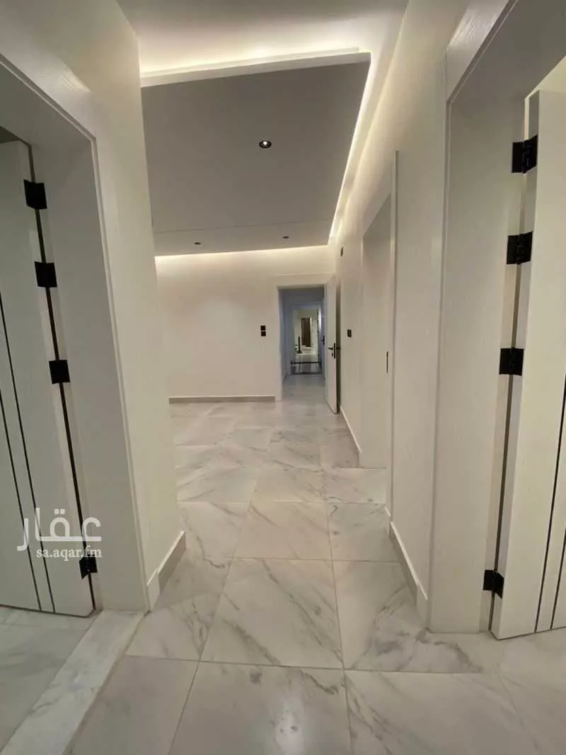 3 bedroom apartment in Al Marwa 4