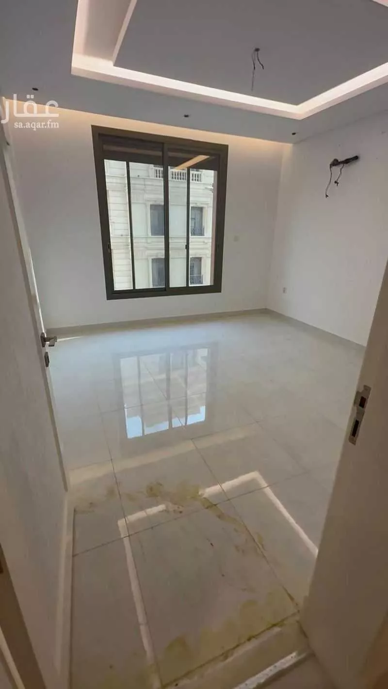 6 bedroom apartment in Al Wurud 6