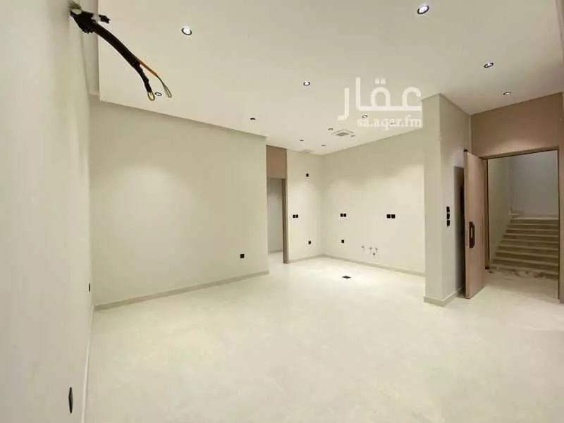 3 bedroom apartment in Al Nuzhah 4