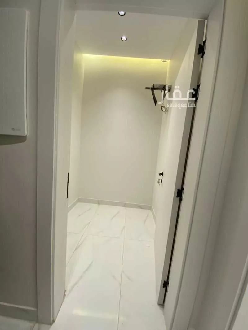 3 bedroom apartment in Al Wahah 11