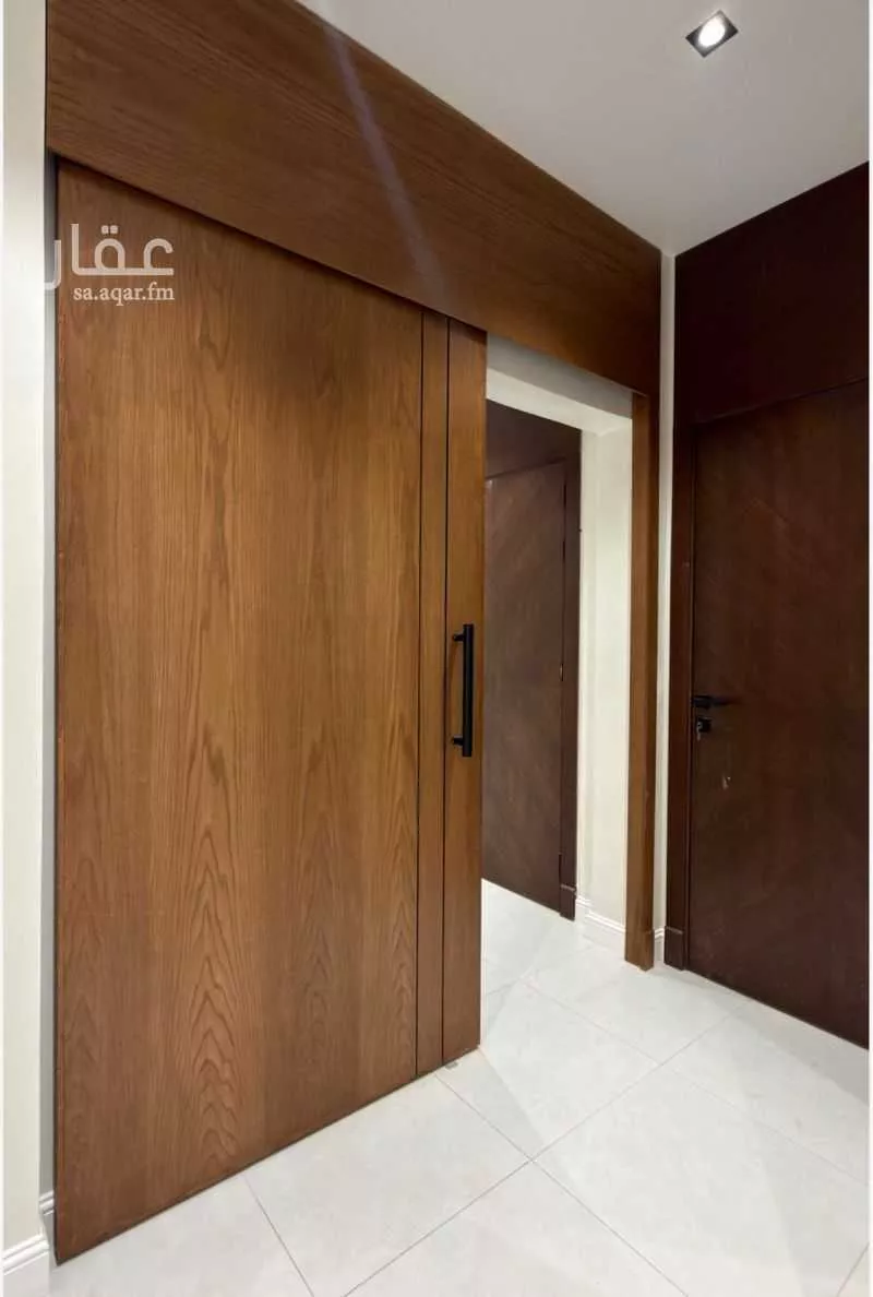 4 bedroom apartment in Al Salamah 6