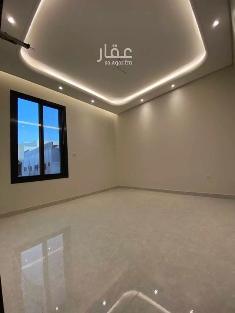 5 bedroom apartment in Al Aziziyah 3
