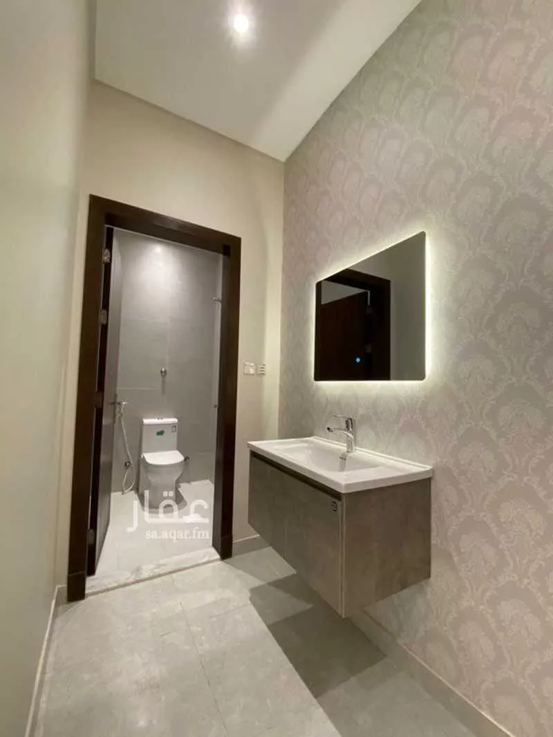 5 bedroom apartment in Al Aziziyah 5