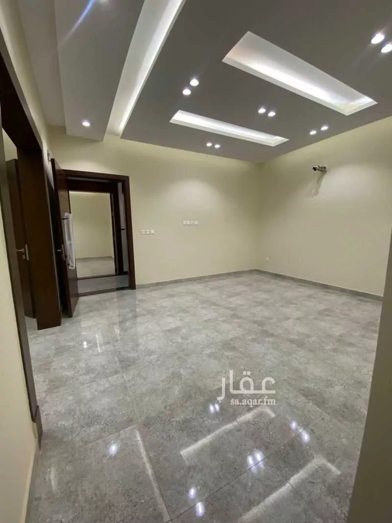 5 bedroom apartment in Al Marwa 4