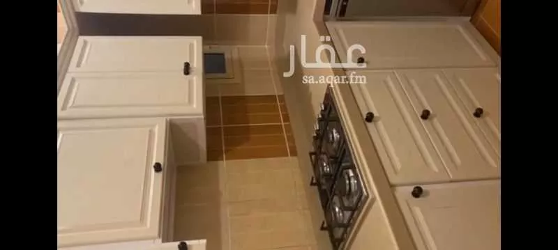 شقة 4 غرف في النزهة 7