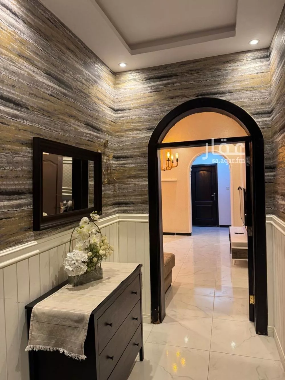 4 bedroom apartment in Muraykh 5