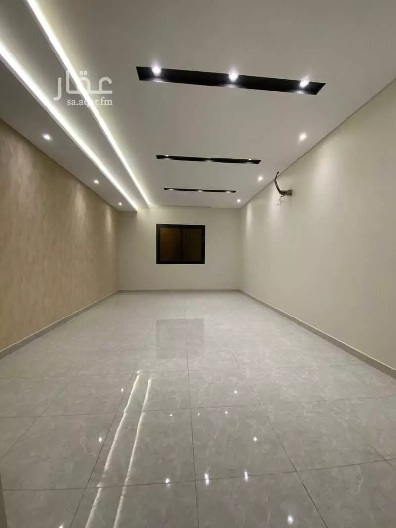 7 bedroom apartment in Al Wurud 2