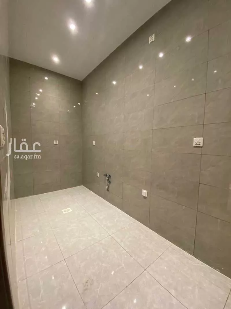 7 bedroom apartment in Al Wurud 7
