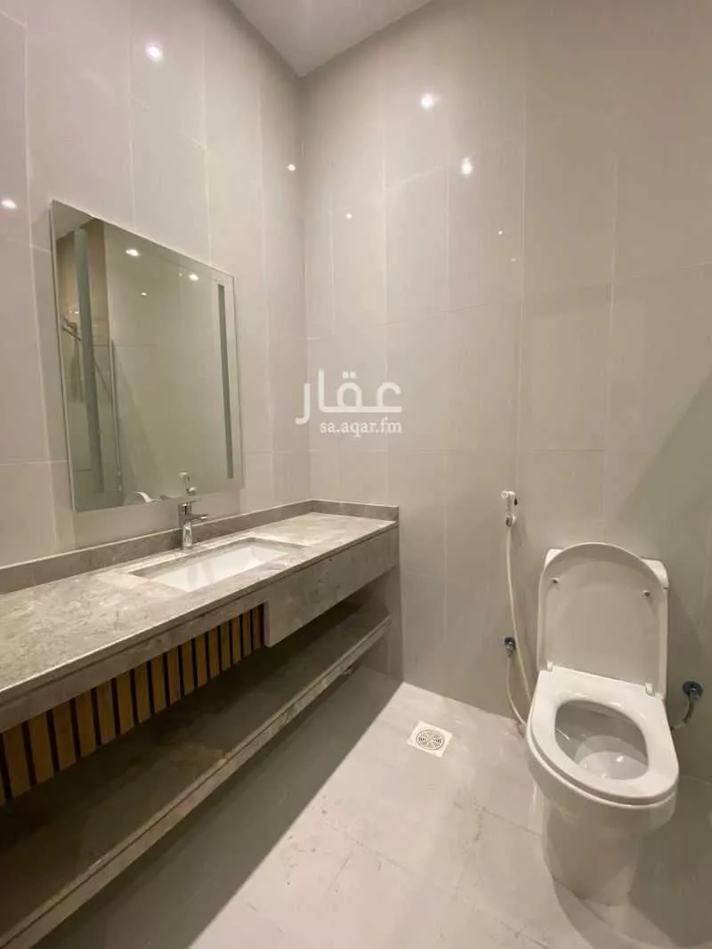 7 bedroom apartment in Al Wurud 10