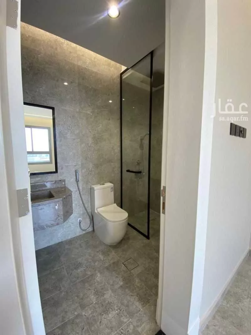 5 bedroom apartment in Al Rabwa, Jeddah 9