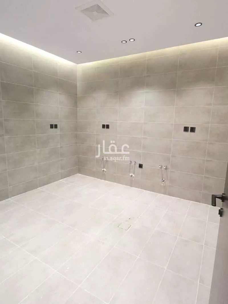 3 bedroom apartment in Al Salamah 3