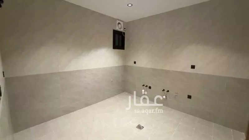شقة 4 غرف في الريان 11