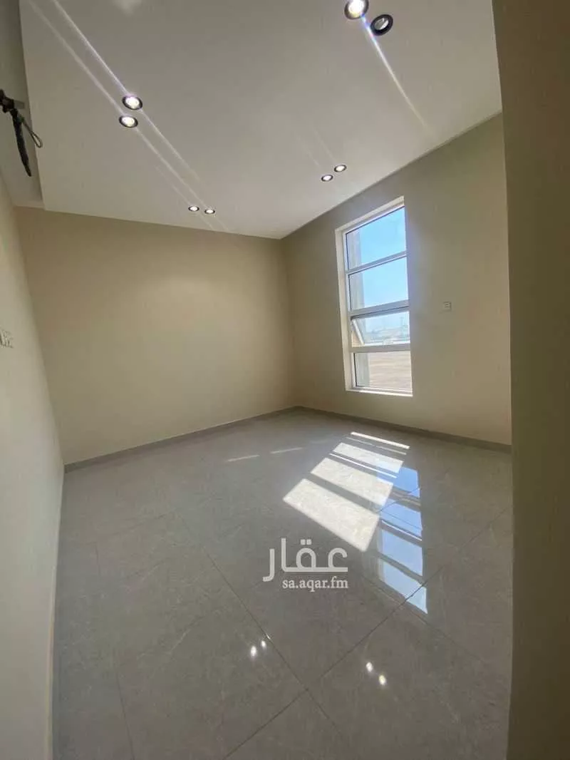 5 bedroom apartment in Al Marwa 6