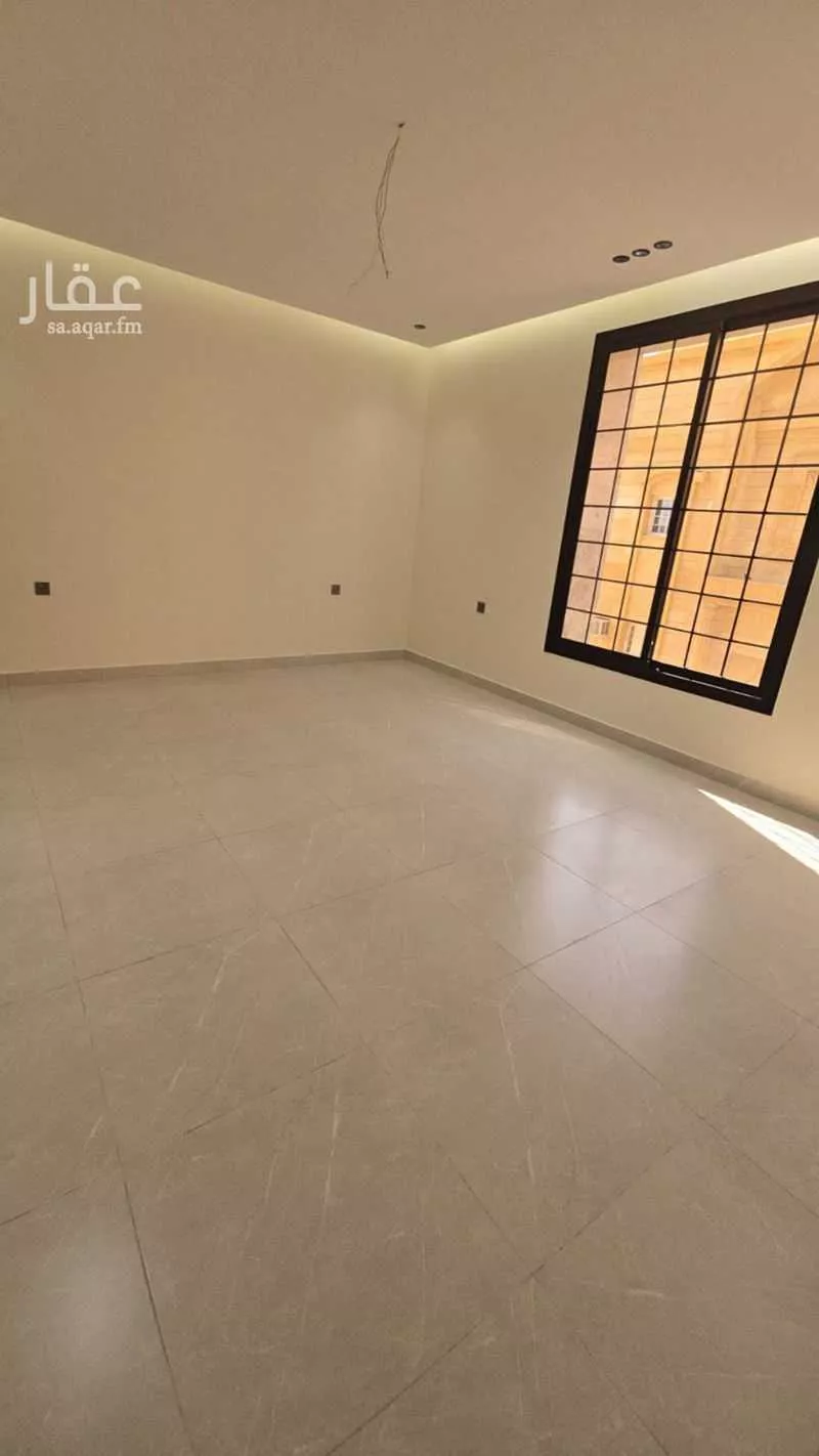 4 bedroom apartment in Al Rawdah 6