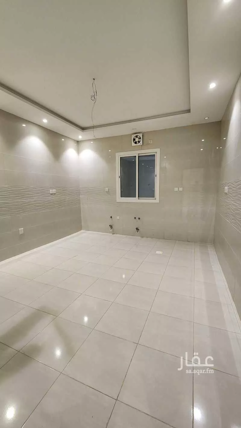 5 bedroom apartment in Al Sawari 4