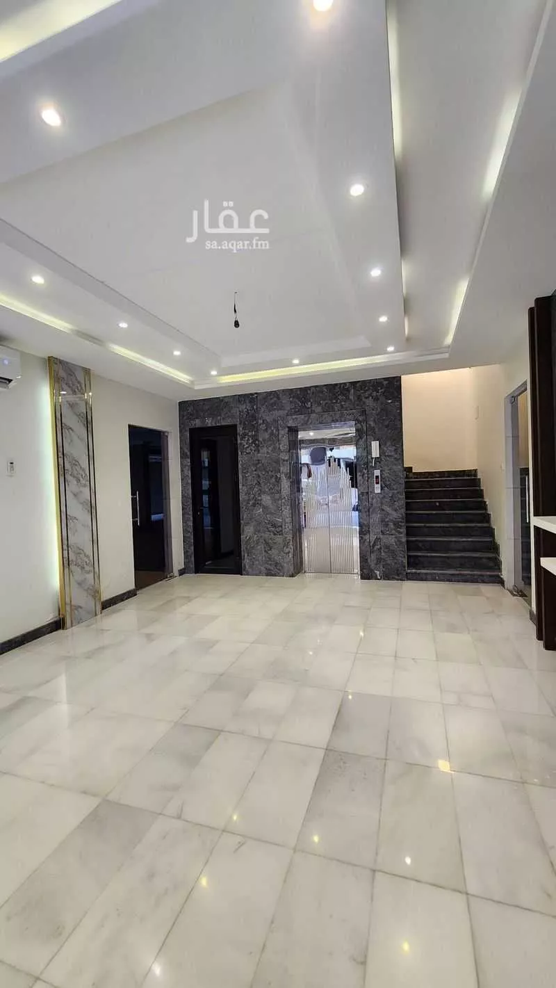 5 bedroom apartment in Al Sawari 9