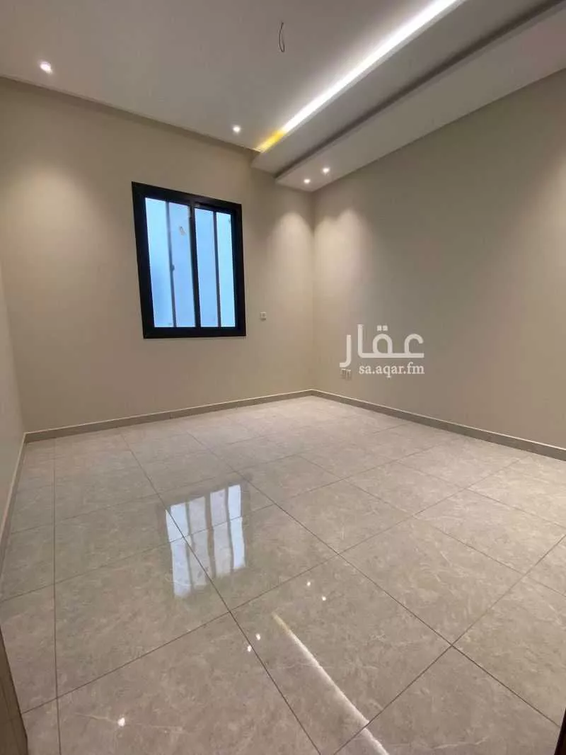 5 bedroom apartment in Al Wurud 8