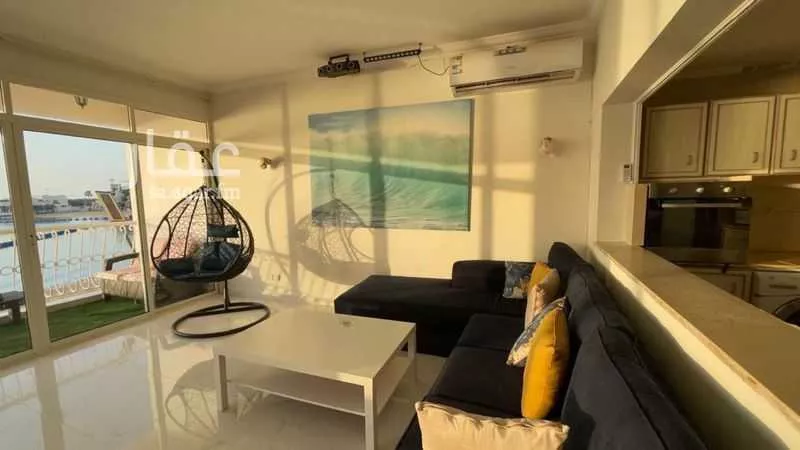 4 bedroom apartment in Az Zomorod 4