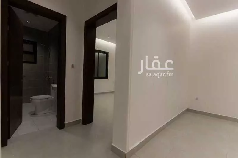 شقة 4 غرف في النزهة 11