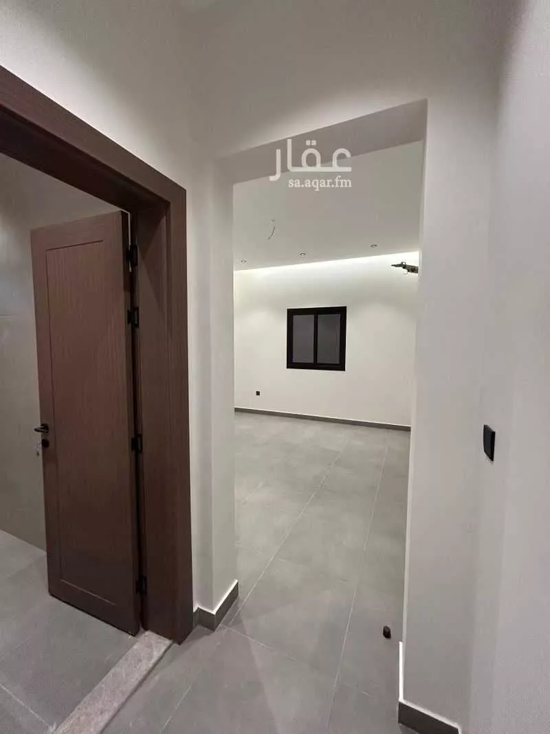 4 bedroom apartment in Al Sharafiyah 6