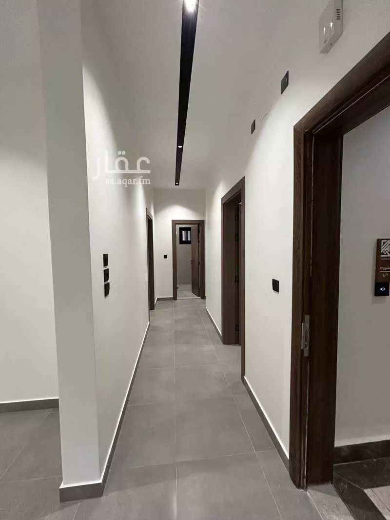 4 bedroom apartment in Al Sharafiyah 10