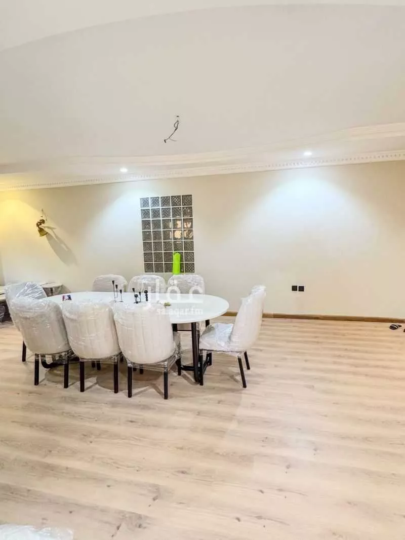 4 bedroom apartment in Al Marwa 4