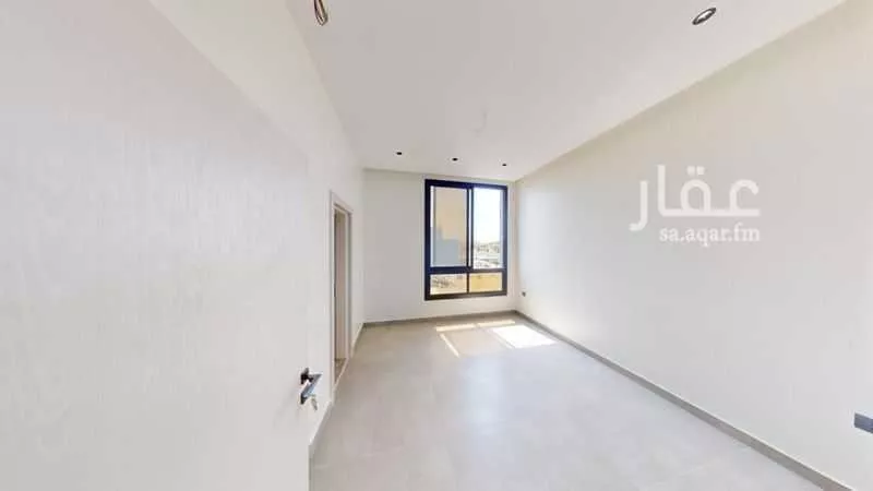 3 bedroom apartment in Al Rawdah 4
